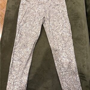 EUC 8-10 ZYIA Active Camouflage Leggings